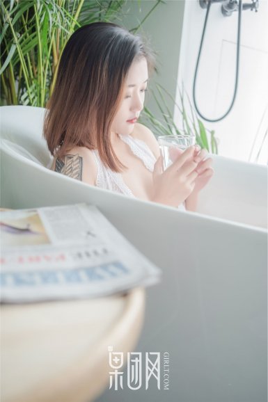 毛泽东看《白蛇传》当众痛哭|zoty中欧体育全站官网(图1)