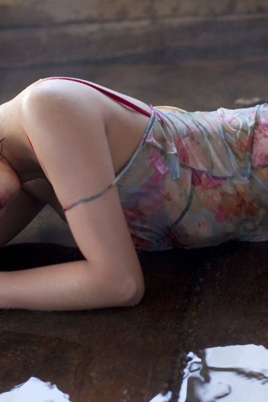 中欧体育app下载_“SEASONS春季展”引领时尚与经典